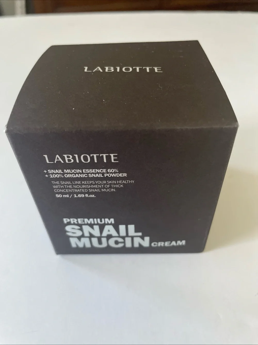 Labiotte Premium Snail Mucin Cream - Black Jar